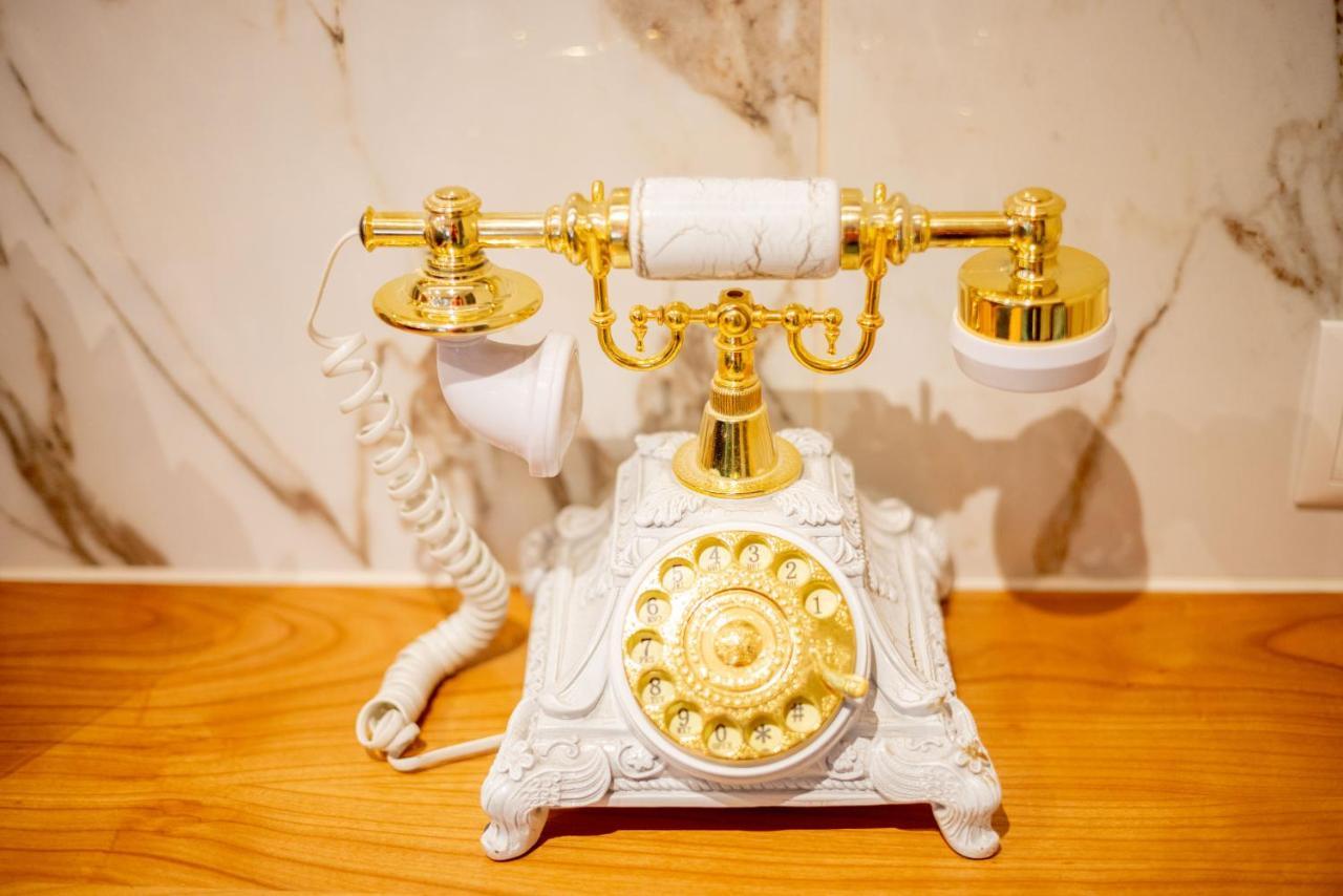 Hotel Scherer Salzburg Bagian luar foto