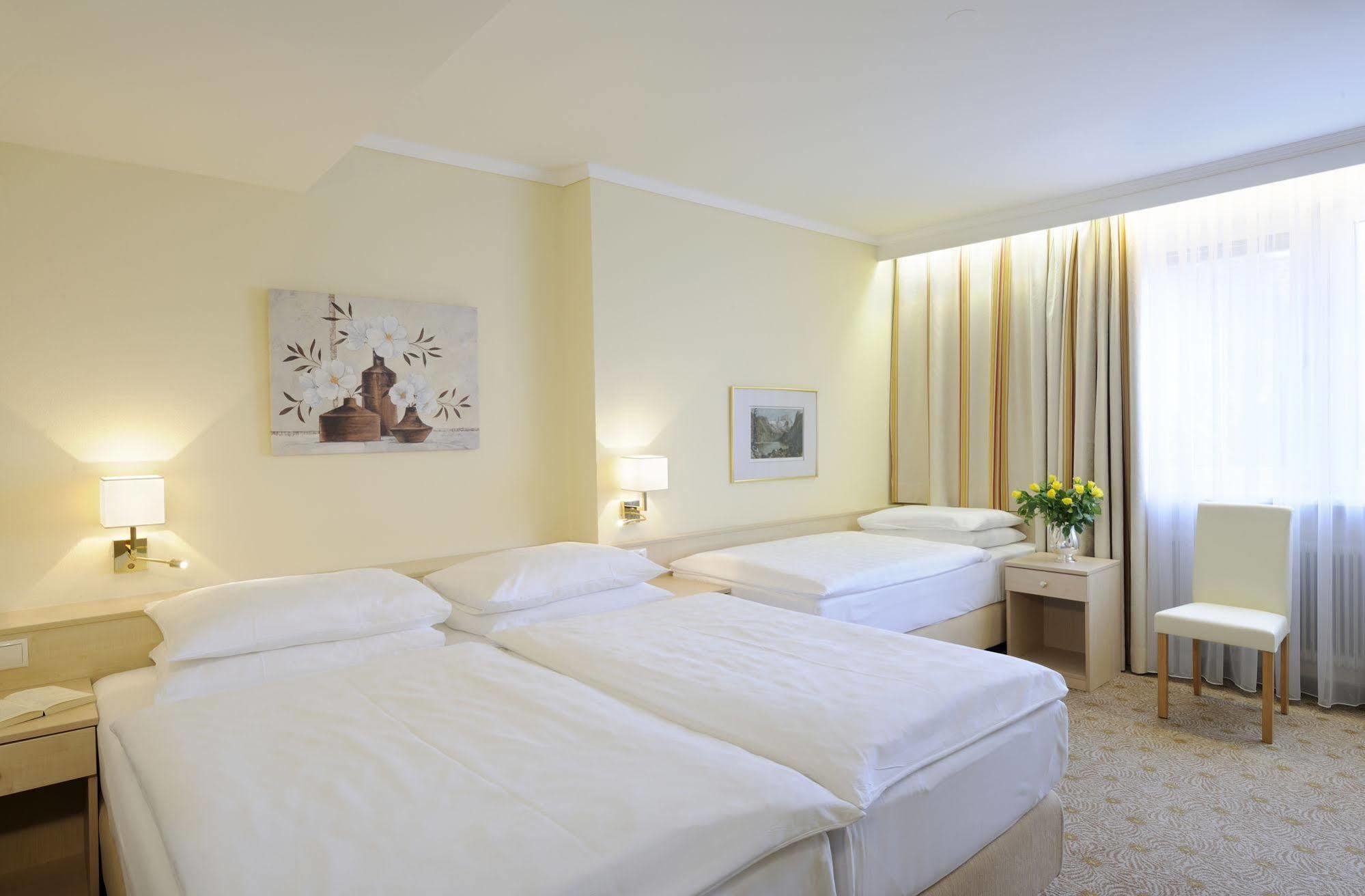 Hotel Scherer Salzburg Bagian luar foto